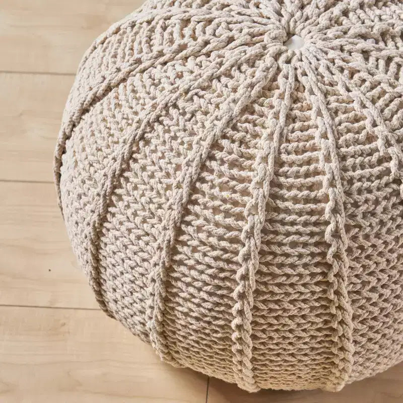 Pouf rotondo in cotone lavorato a maglia, naturale, monoposto