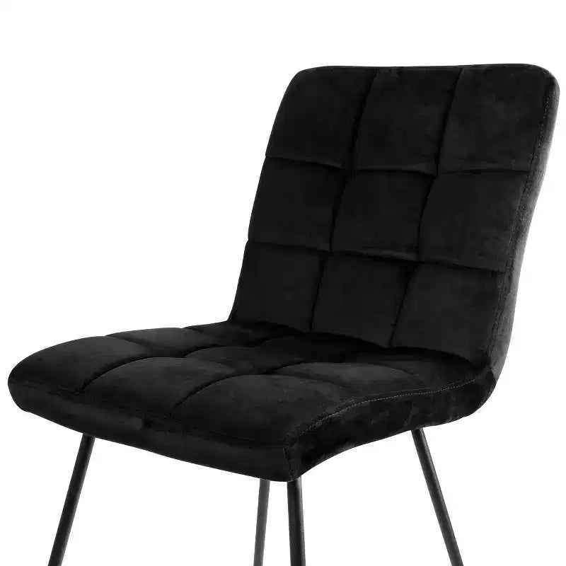 Sedie accentate trapuntate in velluto nero con gambe in metallo, set da 2